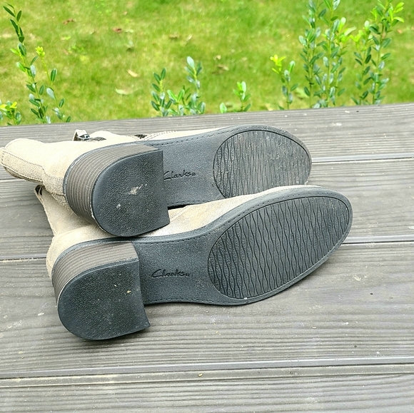 Clark's Half Boot Metallic Leather Size 7.5 - Picture 8 of 8